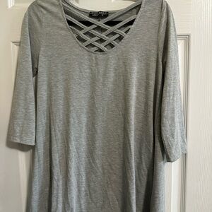 Shop Basic USA Gray Crisscross Neckline 3/4 sleeve Top Size M
